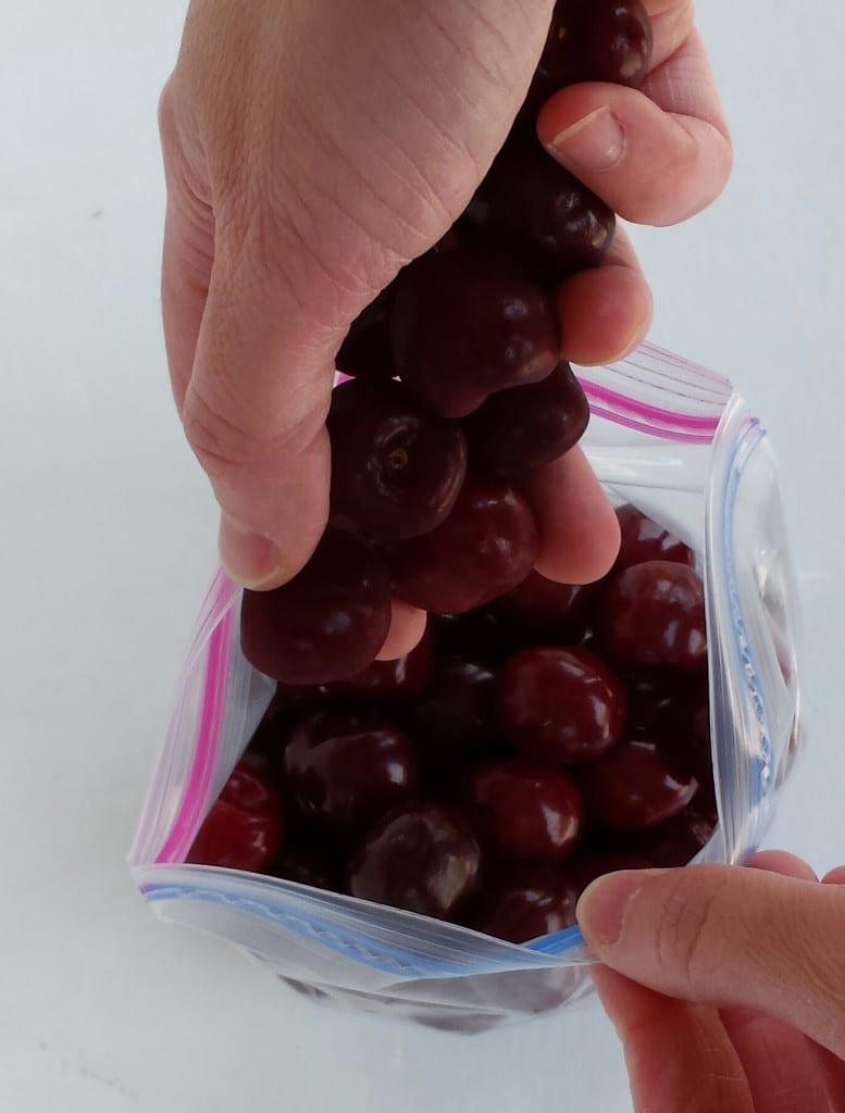 How to Freeze Cherries (Fruit)