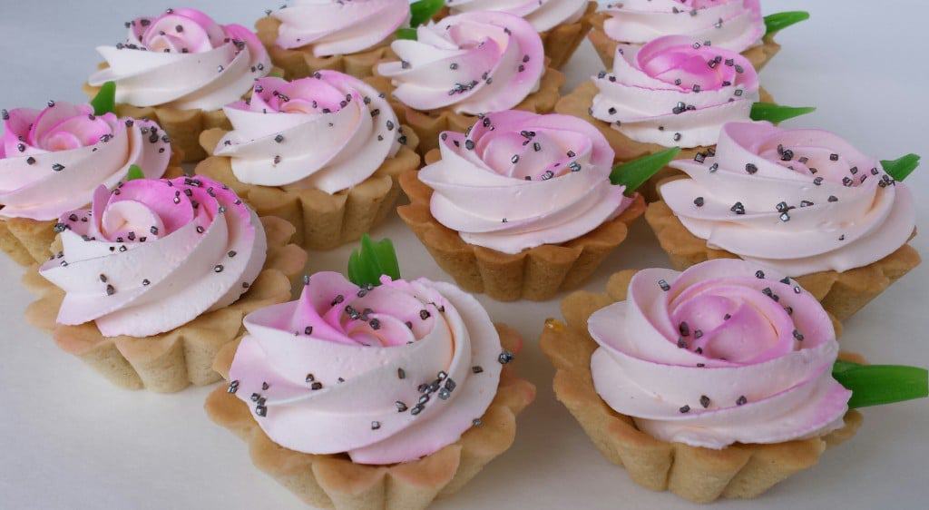 Korzinki are very delicate and delicious dessert