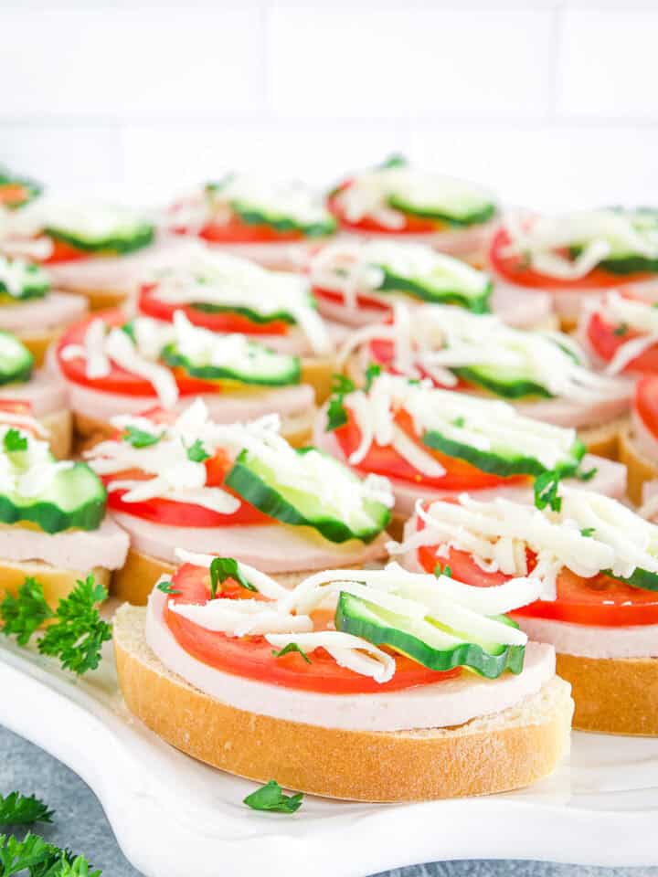 Mini Sandwiches for Parties (Quick and Easy Recipe)