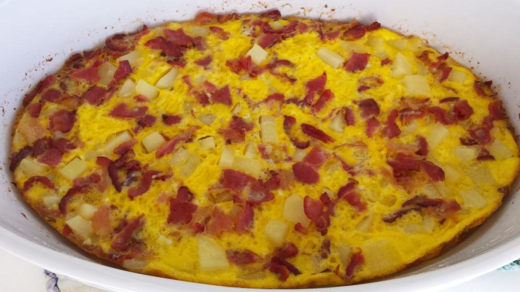 Potatoes-Bacon-Eggs Breakfast Omelet