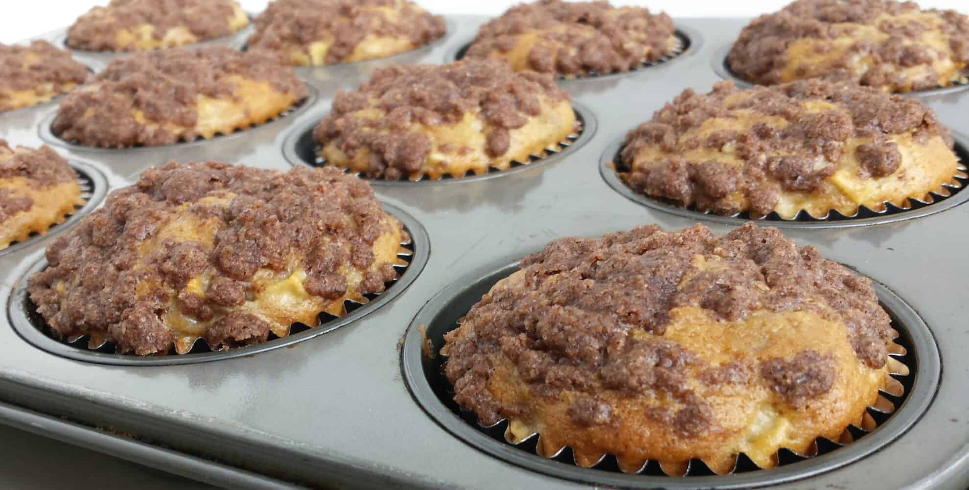 Apple Banana Muffins with Cinnamon Topping Valya's Taste of Home