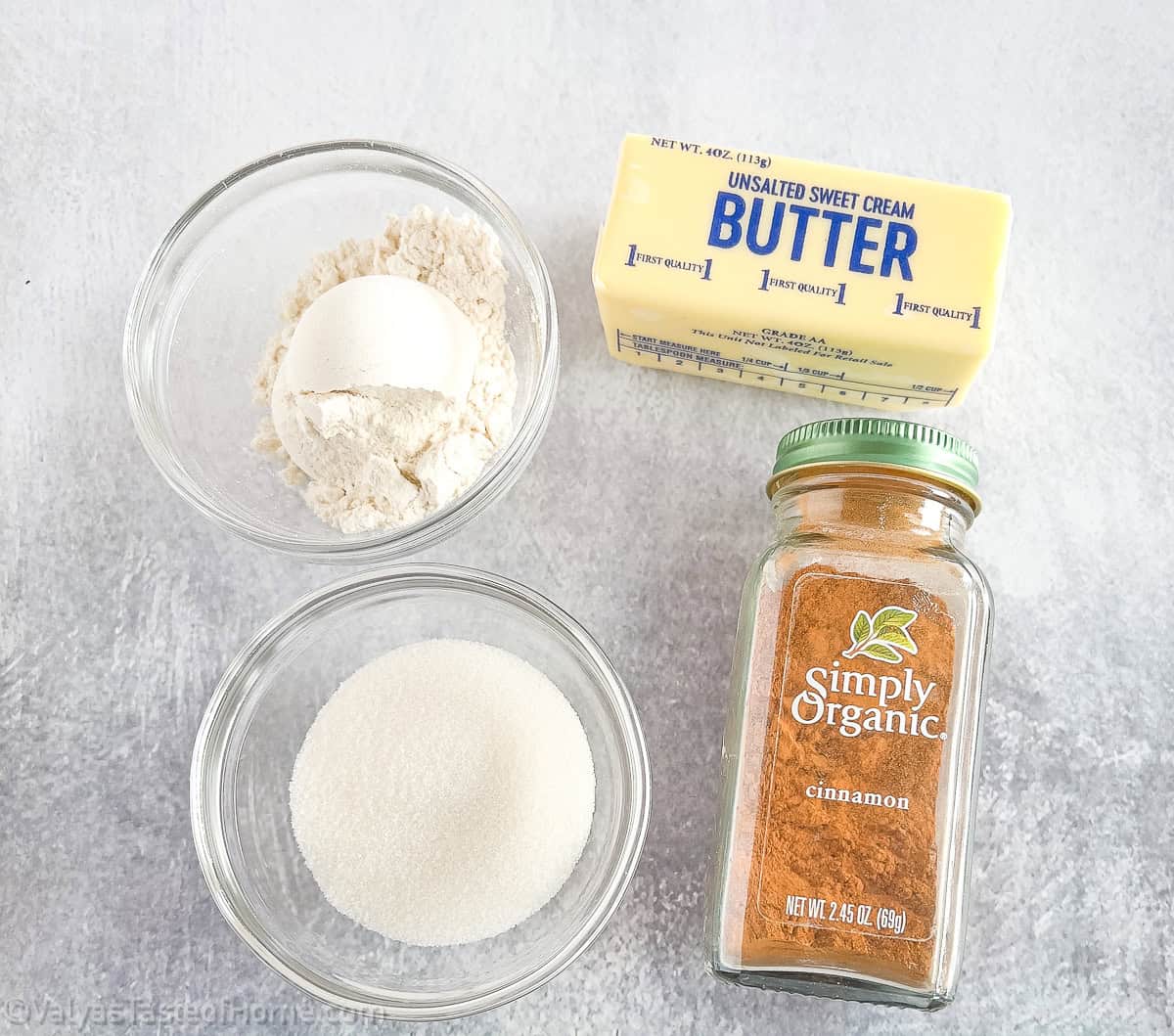 These muffins are perfect for potlucks, parties, and family gatherings.