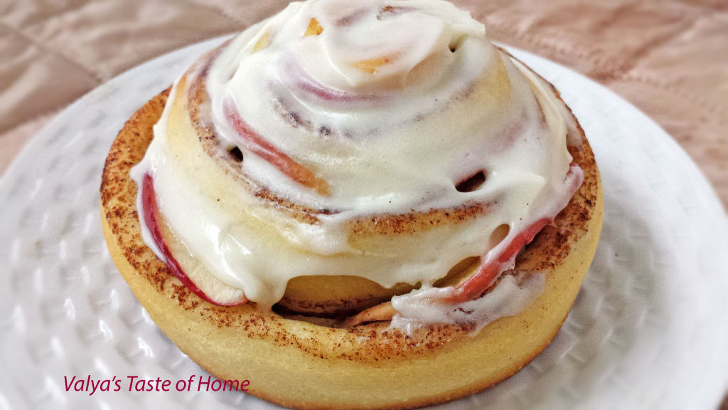 Cinnamon Rolls with Apples and Cream Cheese Frosting