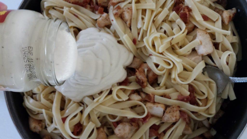 Fettuccini Chicken Alfredo with Broccoli 