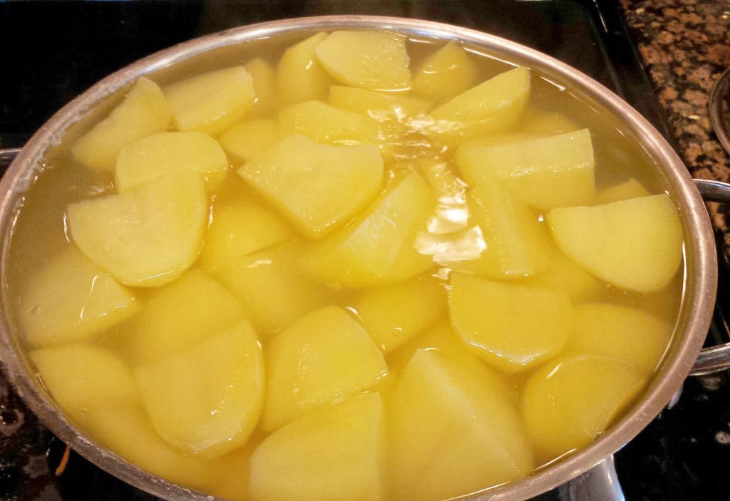 Rich N’ Creamy Potato Casserole Recipe