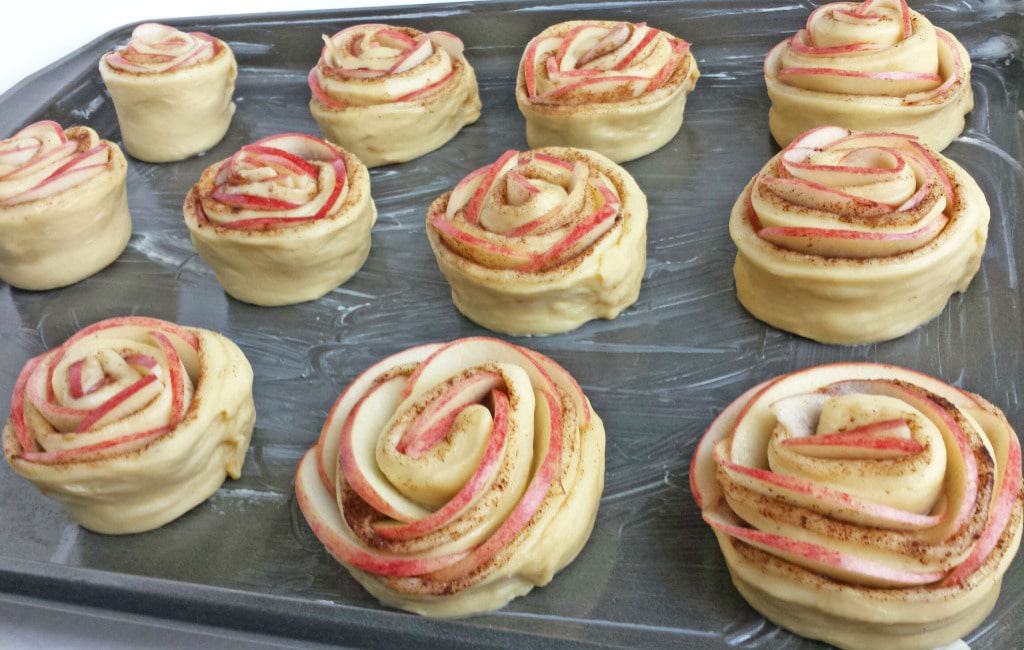 Cinnamon Rolls with Apples and Cream Cheese Frosting