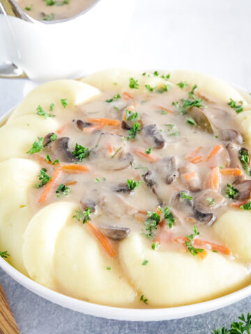 This mushroom gravy recipe can be made in various ways depending on the desired consistency and taste.