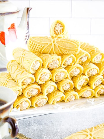 Pizzelle is a traditional Italian waffle cookie that is an absolute must-try dessert for anyone with a sweet tooth. Here's an easy recipe for a classic cookie!