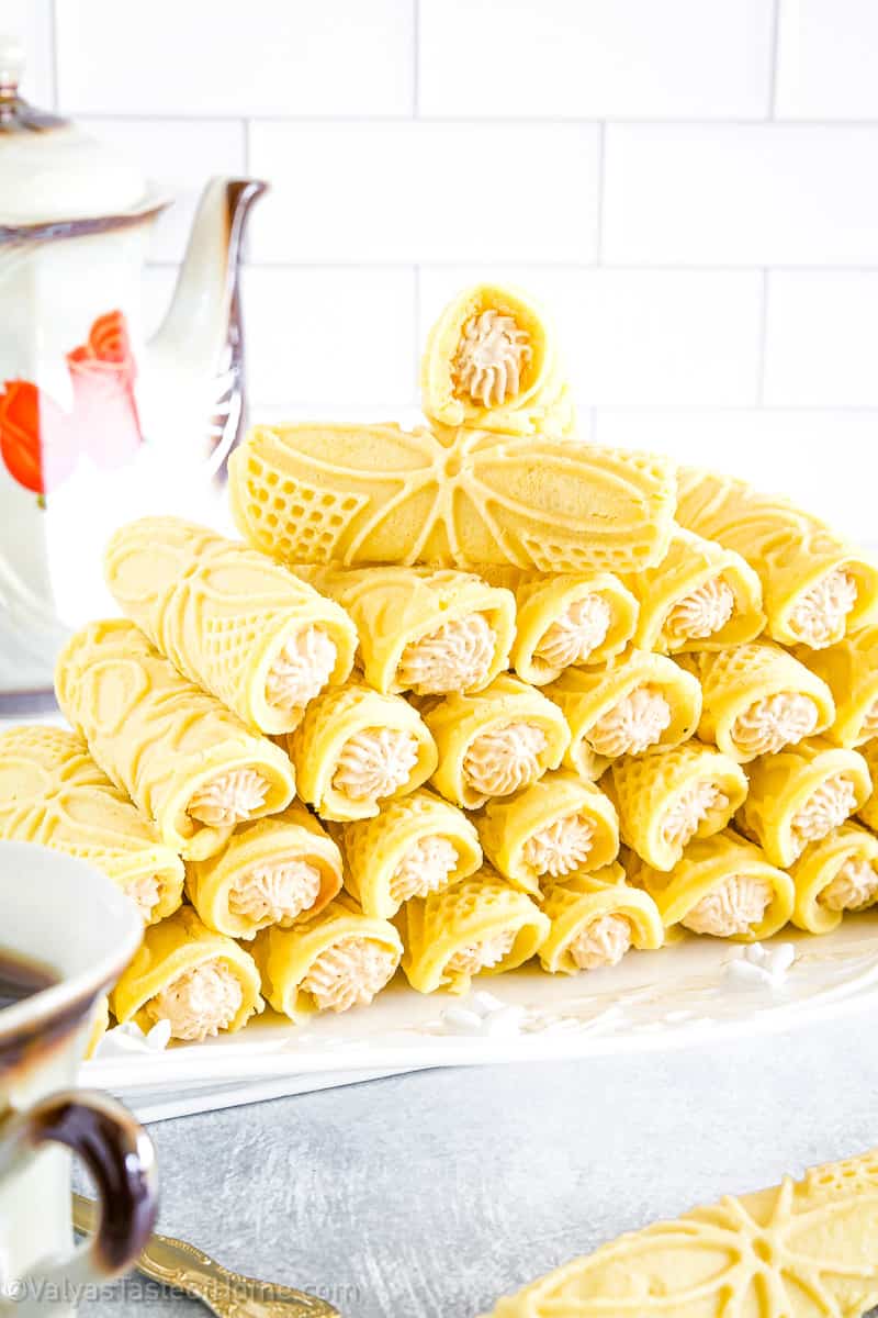 Pizzelle is a traditional Italian waffle cookie that is an absolute must-try dessert for anyone with a sweet tooth. Here's an easy recipe for a classic cookie!