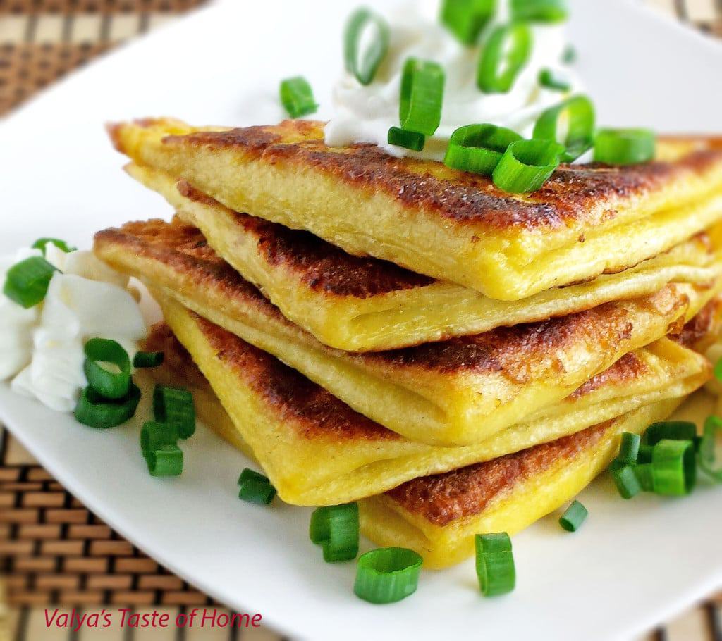 Turkey Chebureki Recipe - Чебуреки