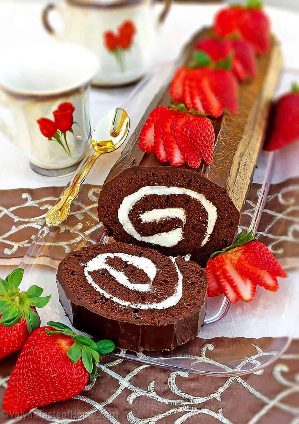 This Chocolate Roulade is not only beautiful but it also tastes incredible. It’s easy to make and gives stunning results that are perfect for a special occasion.