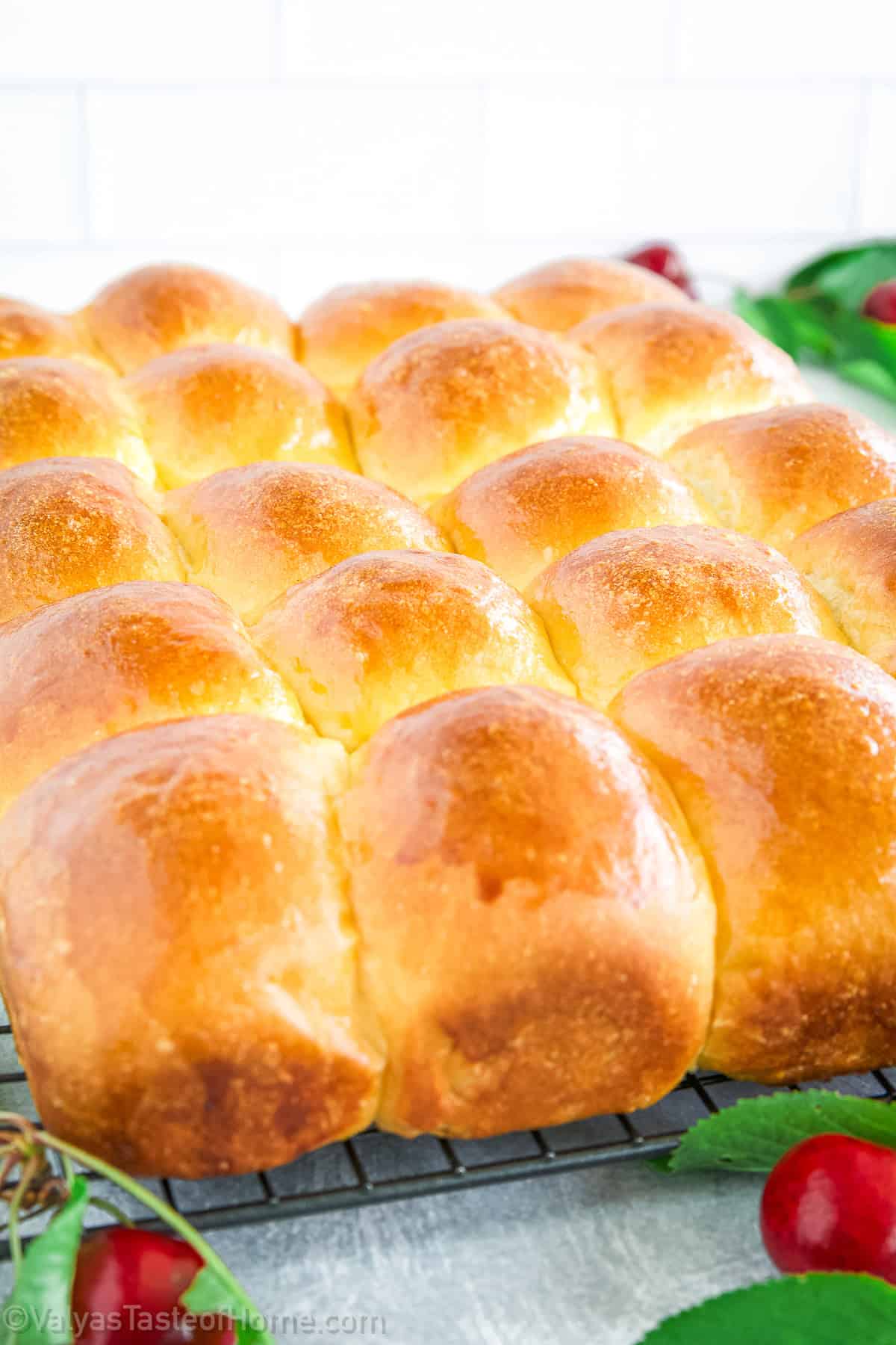 These delicious Ukrainian treats are beautiful with a cup of hot tea or coffee. It's my go-to way of having them after work.