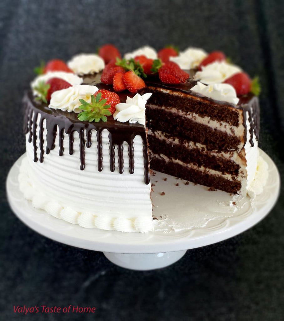 Honey Chocolate and Strawberry Cake