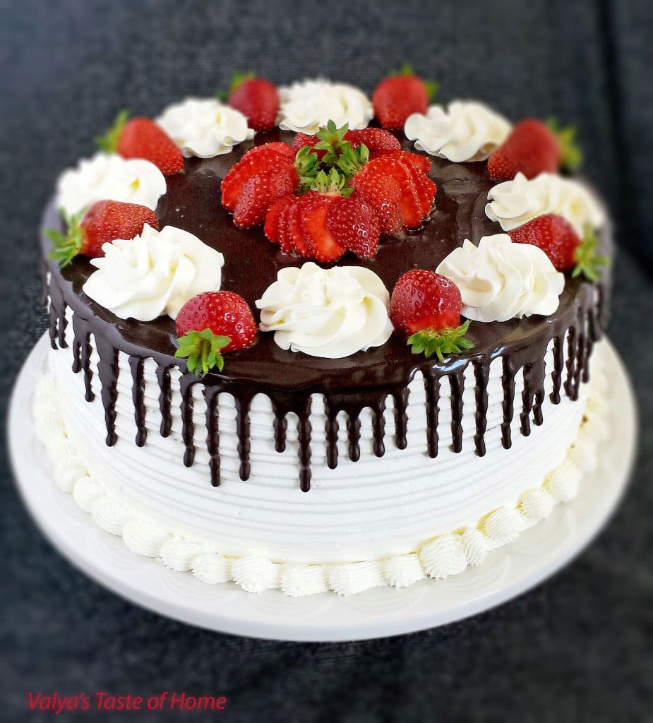 Honey Chocolate and Strawberry Cake