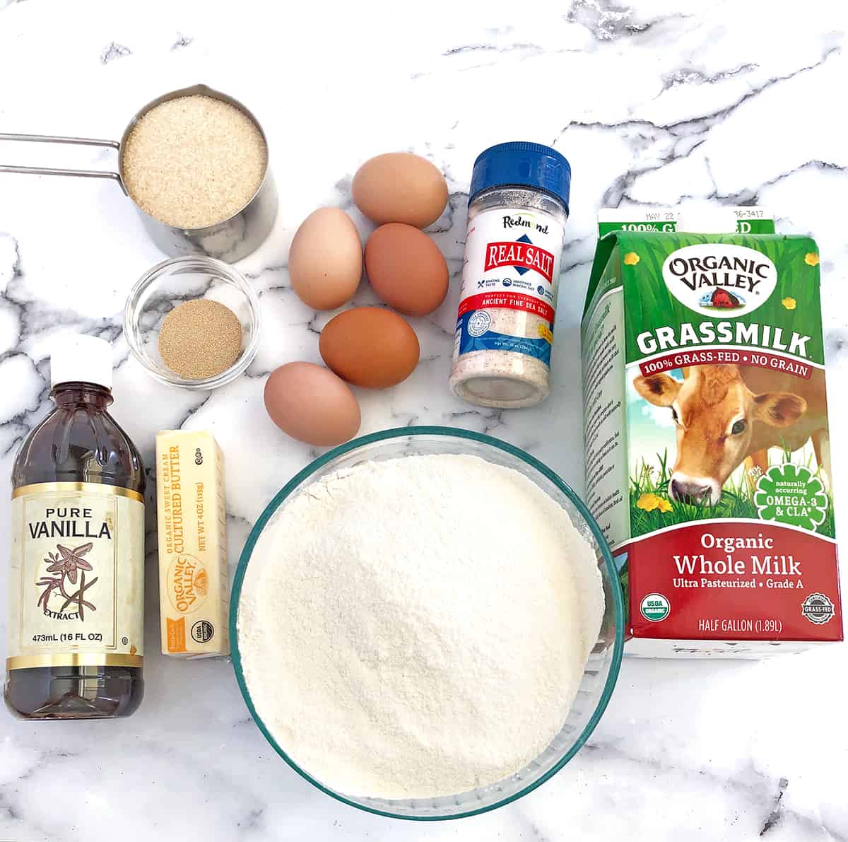 All you need are some simple, pantry staple ingredients to make the tastiest sweet buns you’ve ever had!