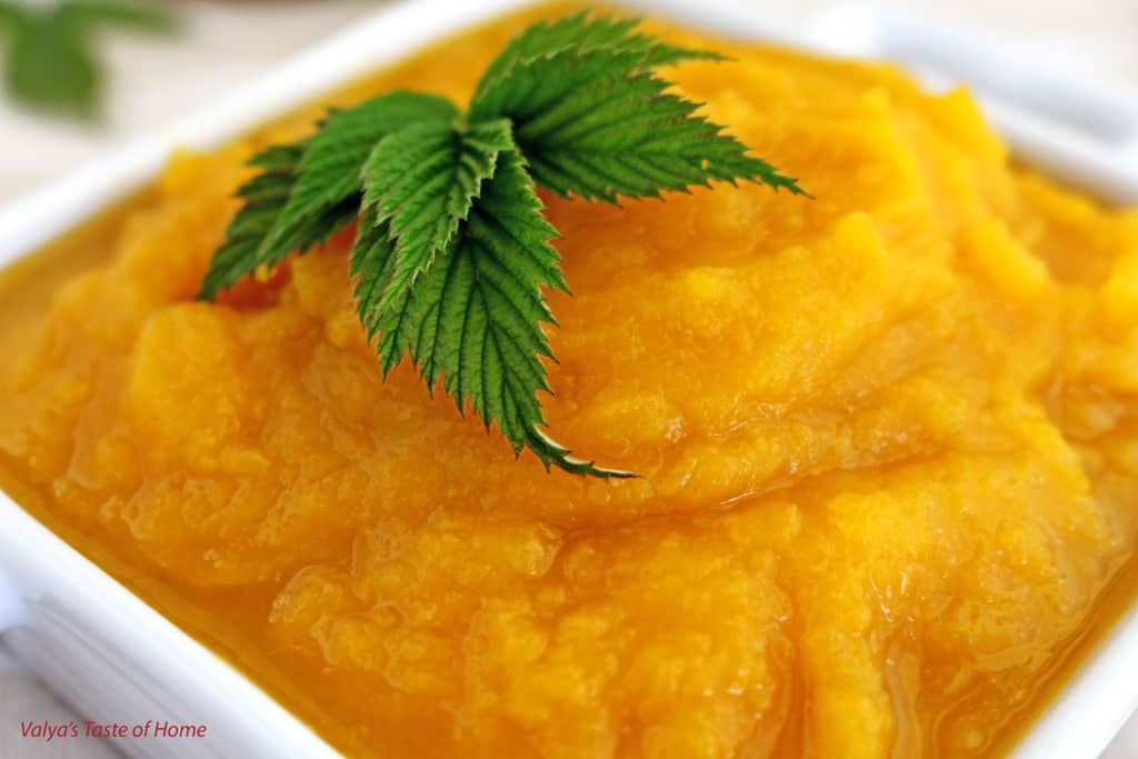 Pure Homemade Pumpkin Puree