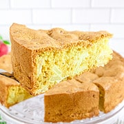 Sharlotka is a Ukrainian or Russian dessert made with layers of apples, cinnamon, caramel, and a crumb topping.