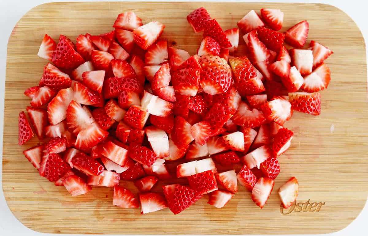 rinse and pat the strawberries dry using a paper towel.