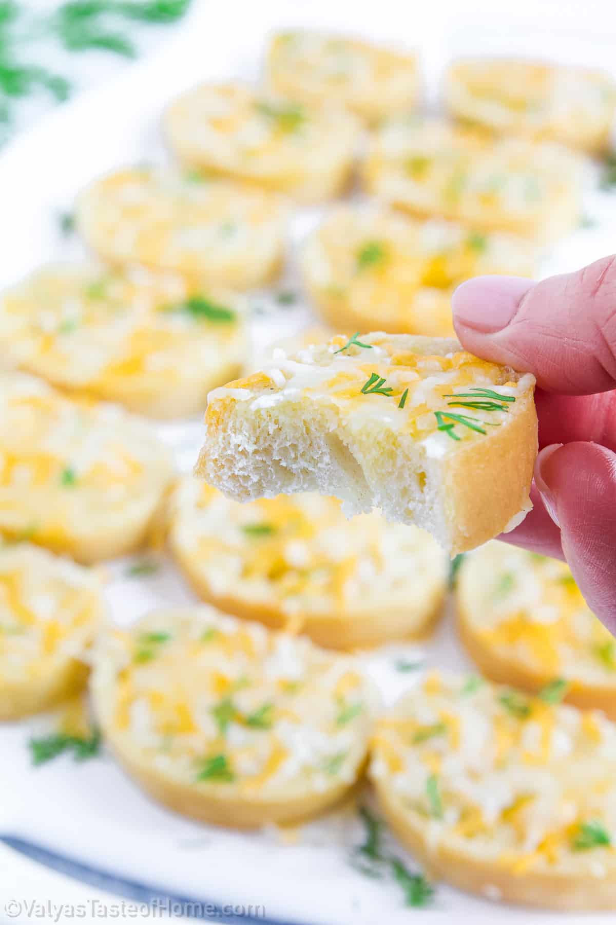 This cheesy garlic bread is a family favorite, and if you enjoy it, you might also like my broccoli and cheddar soup, a comforting dish that's perfect for a chilly evening. 