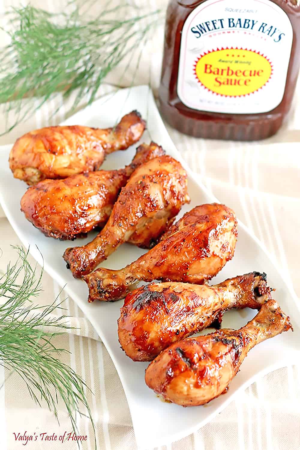 Best BBQ Chicken Drumsticks Need a quick and easy grilling recipe for BBQ tonight? Try this one! These BBQ Chicken Drumsticks are truly one of the best. We've been making these drumsticks for ages and they quickly fly off the serving tray each time.
