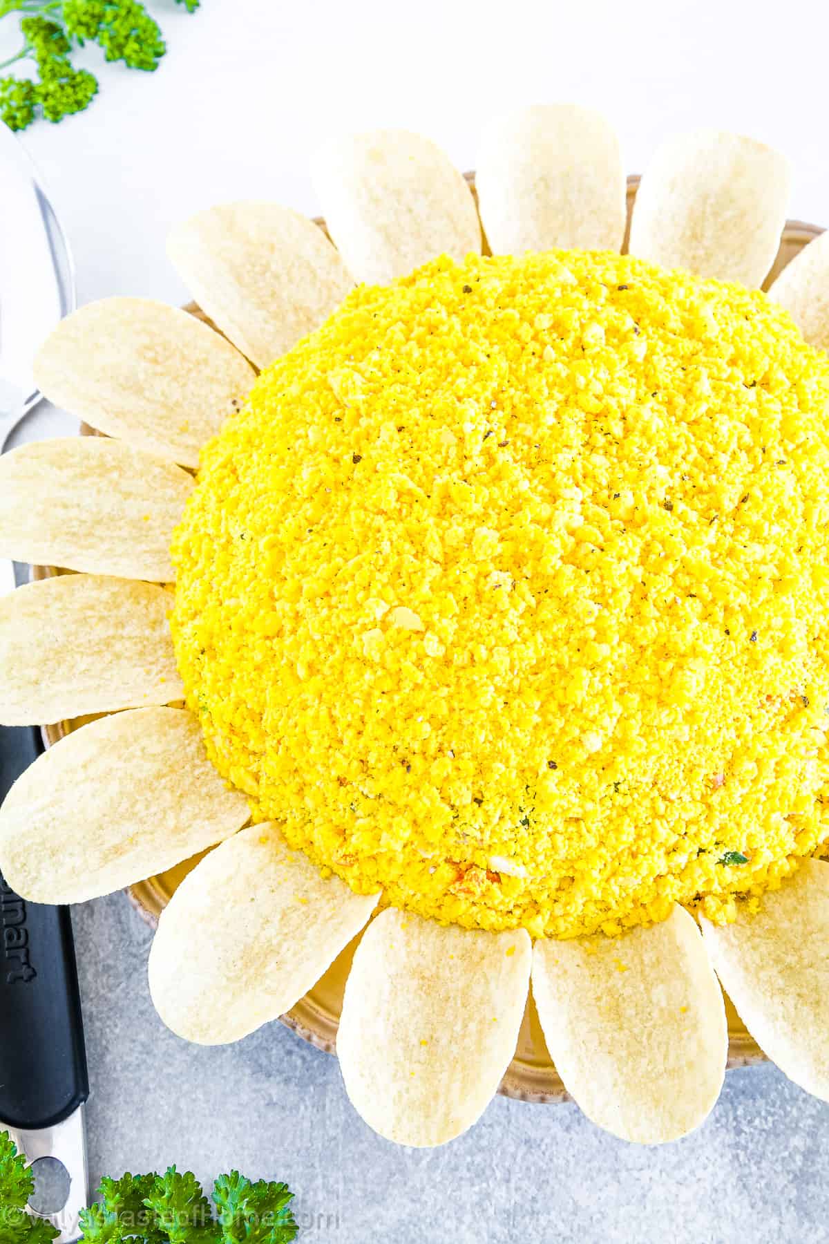 Sunflower salad is a sort of salad in which the ingredients are arranged in the shape or design of a sunflower, earning the name. 