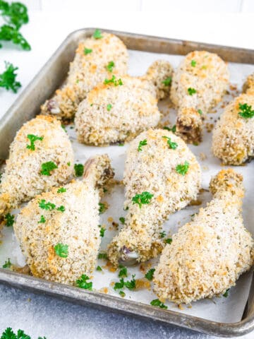 This baked breaded chicken drumsticks recipe is your ticket to a simple, yet incredibly flavorful dinner.