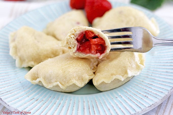 Pierogies with Strawberries - Vareniki