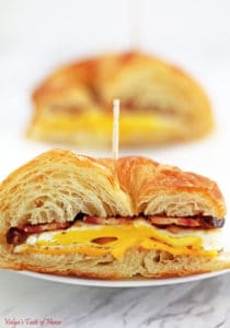 Simple Breakfast Croissan'wich