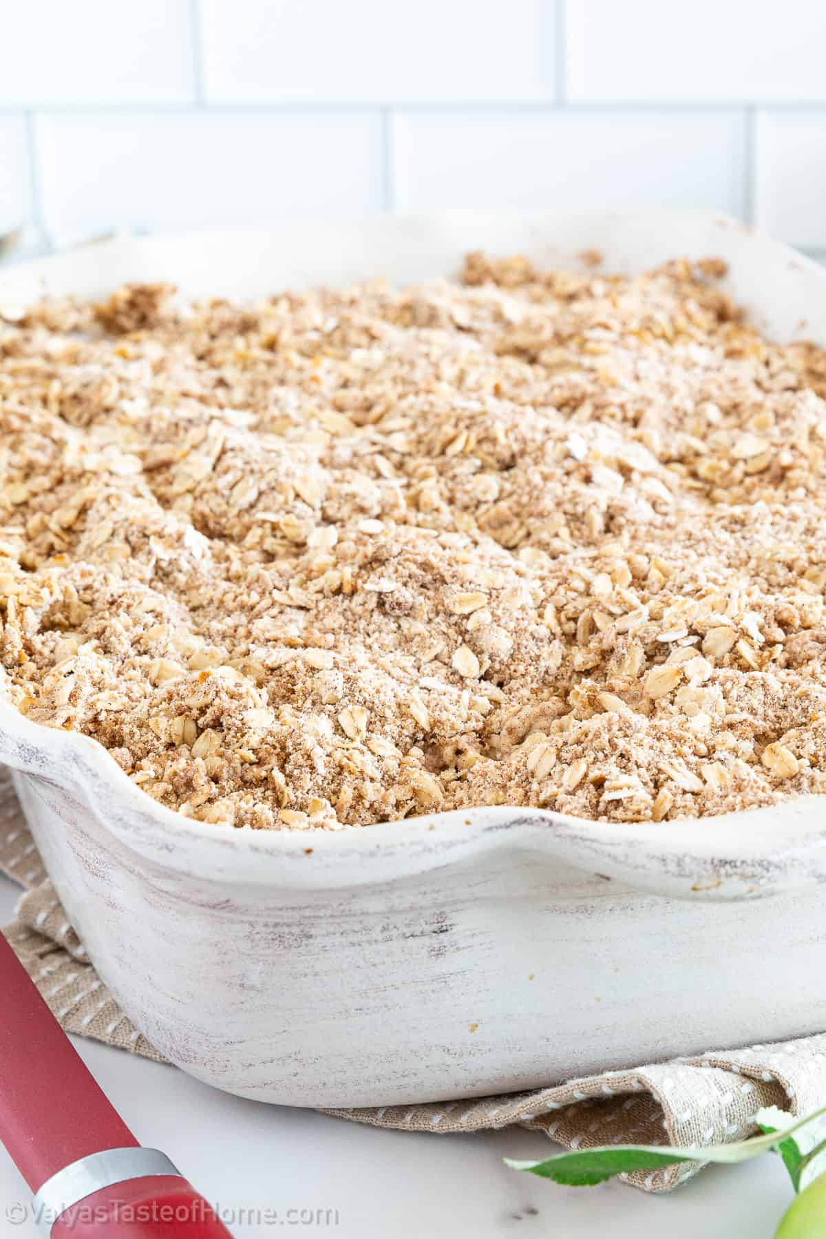 Delicious apple mixture, covered with a crisp topping that bakes to perfection and is perfectly golden brown.
