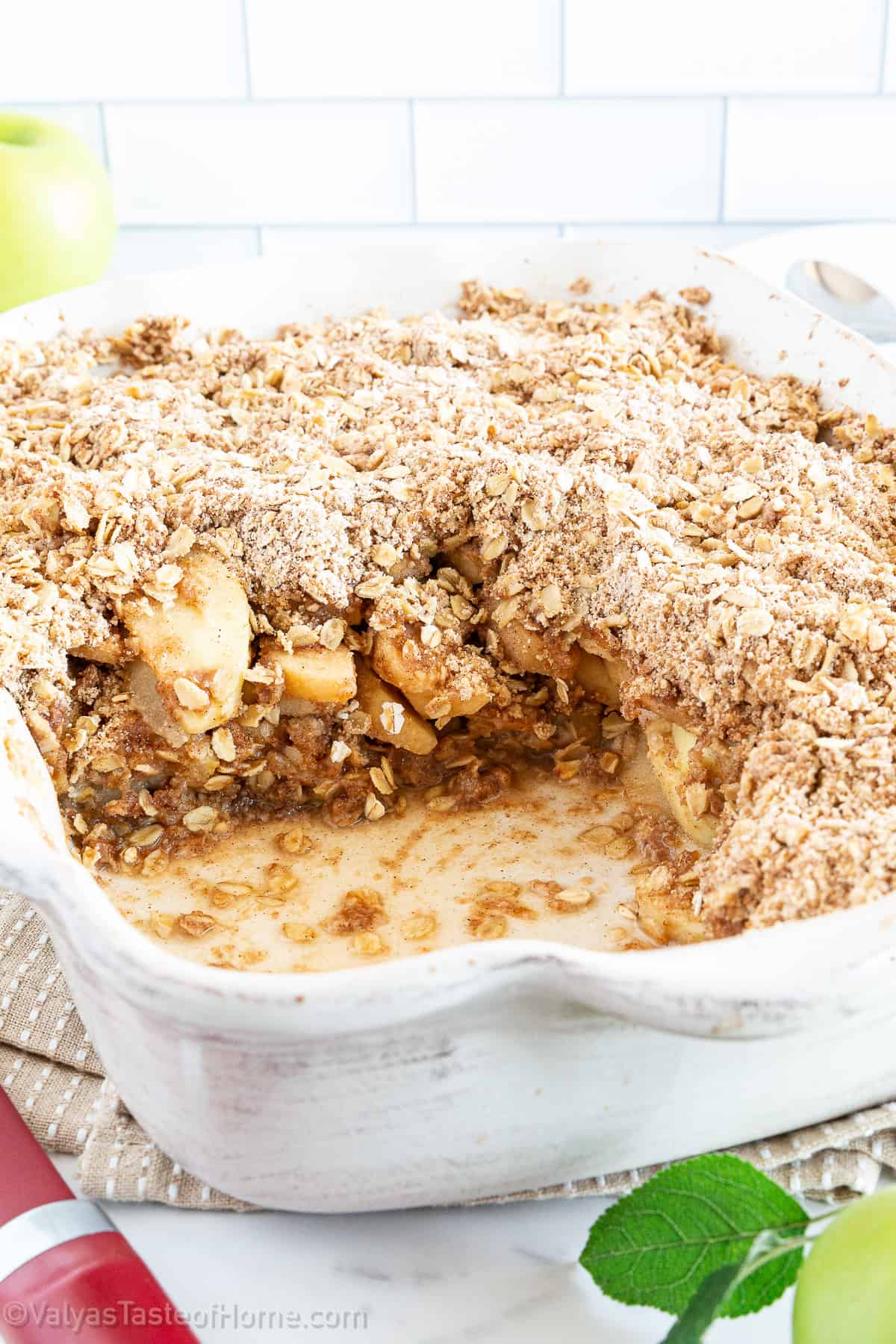 This delicious traditional and classic dessert that is made with a streusel topping and has an apple filling. It's different