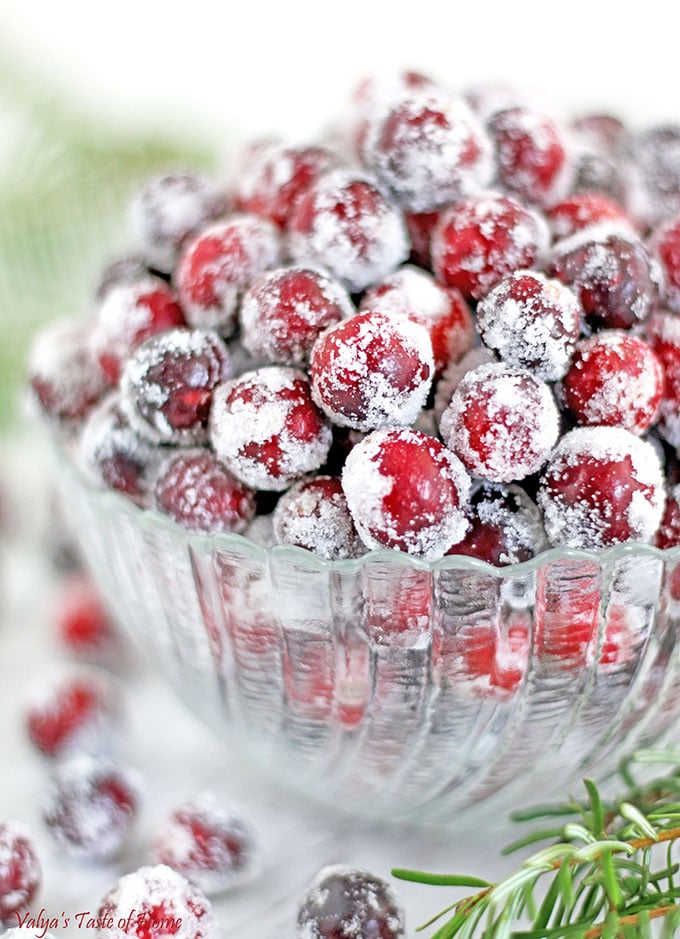 How to Make Frosty Cranberries