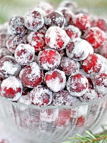 How to Make Frosty Cranberries