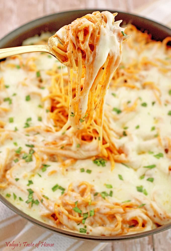 Easy Cheesy Marinara Pasta Recipe - Valya's Taste of Home