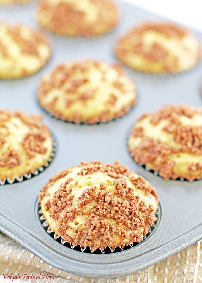 Best Ever Banana Crumb Muffins