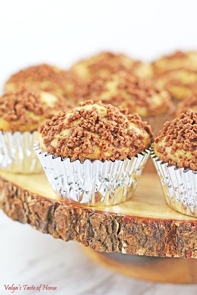 Best Ever Banana Crumb Muffins