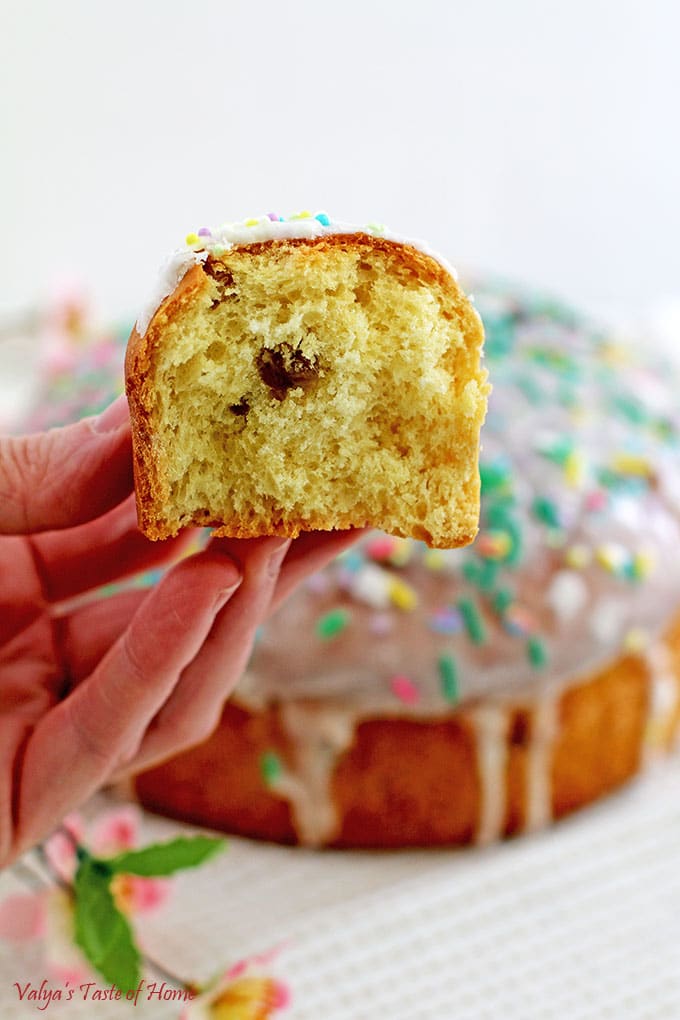 Mini Paska Easter Bread Recipe (Cupcake Size Paska - Kulich)