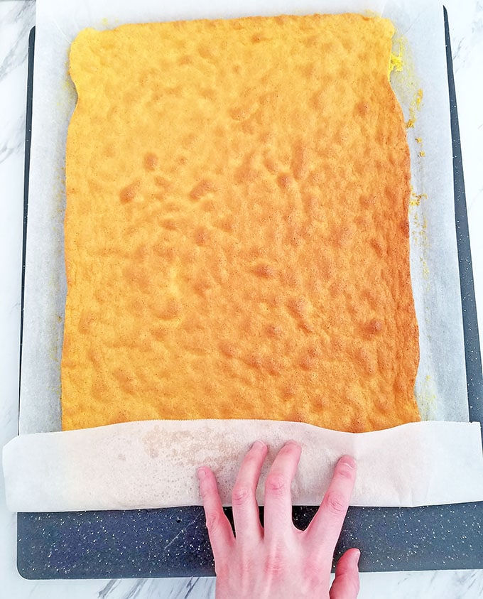 Vanilla Strawberry and Cream Cake Roll + Mother's Day Giveaway!