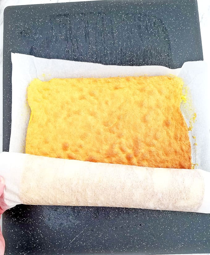 Vanilla Strawberry and Cream Cake Roll + Mother's Day Giveaway!