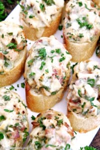 These Chicken Bacon Alfredo Canapés Appetizers are absolutely delicious served warm. These appetizers are so hearty and filling it also eats like a meal. You may turn it into a fantastic meal by adding a good homemade Caesar salad for an easy, light, and perfect lunch.