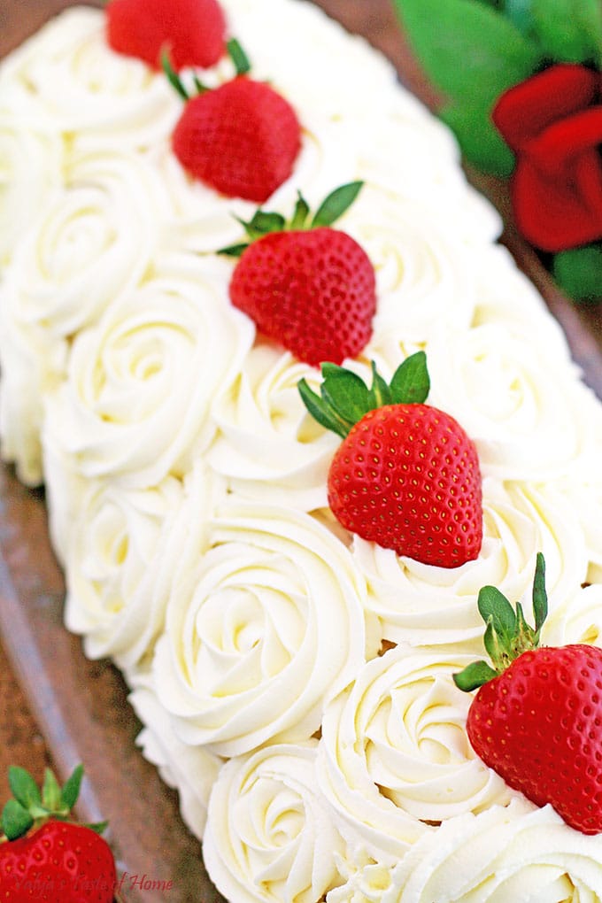 Vanilla Strawberry and Cream Cake Roll + Mother's Day Giveaway!