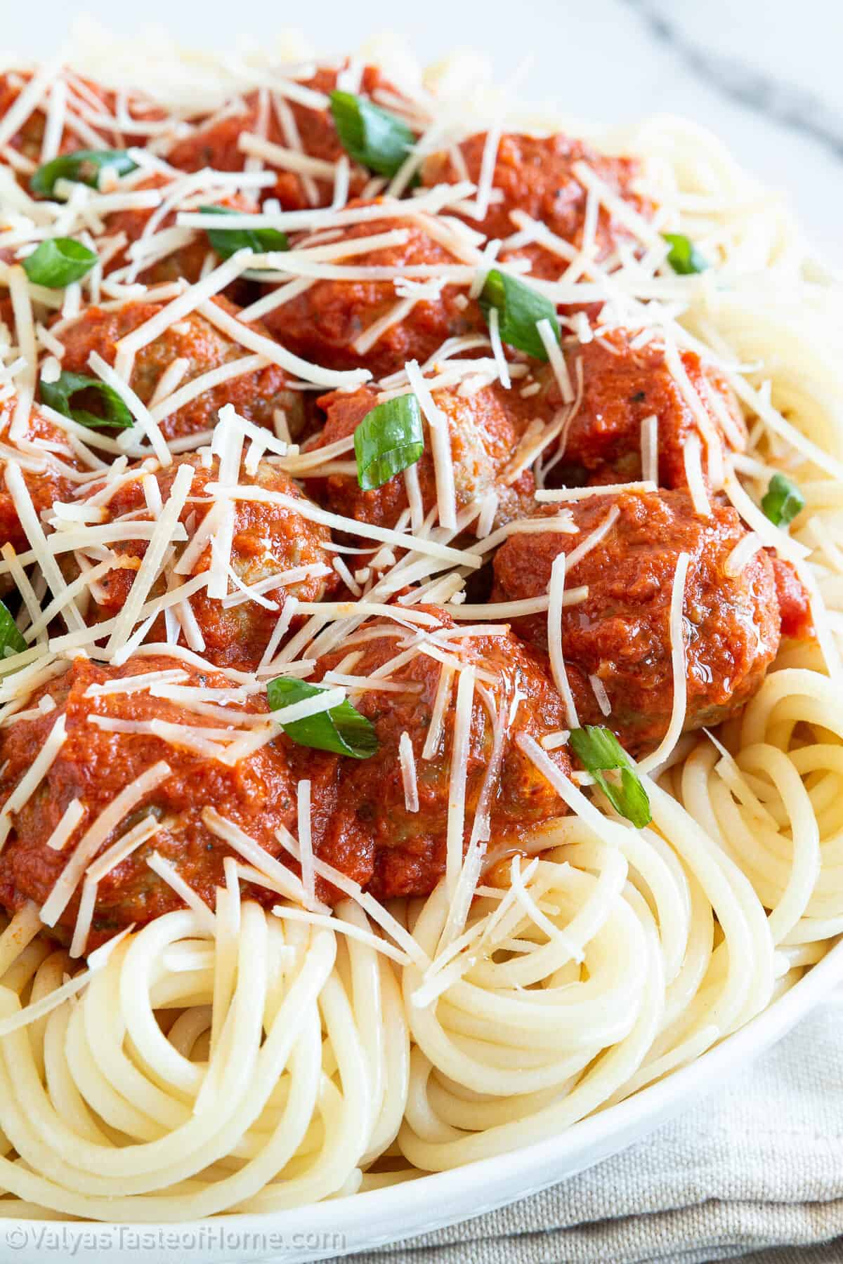 Quick and Easy Spaghetti and Meatballs (Ready in 30 Mins!)