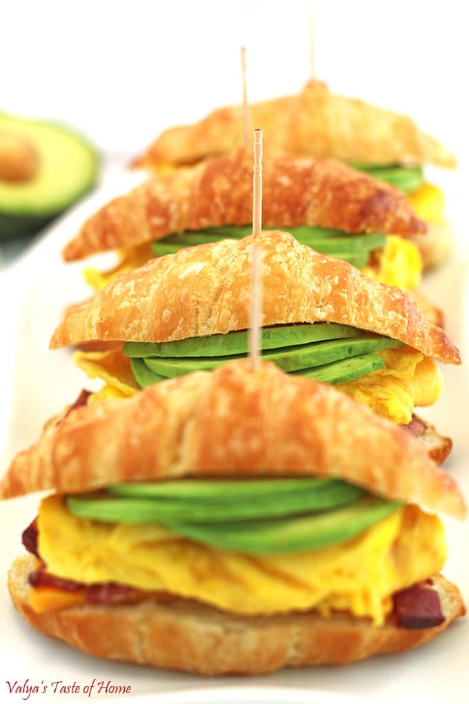 avocado, bacon, Breakfast, crossan’wich with cheese, crossandwich, easy breakfast, eggs, food, kids approved breakfast, kids love it, make ahead breakfast, recipe, Scrambled Eggs and Avocado, so good, The Best Breakfast Crossan’wich with Bacon