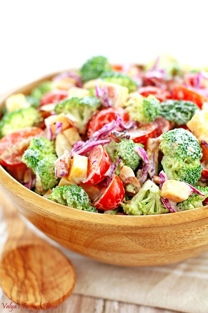 almond slivers, cheddar cheese, cranberries, Creamy Cheddar Broccoli and Tomato Salad Recipe, Greek yogurt, Greek yogurt ranch dressing, healthy, Homemade Ranch Dressing, natural bacon, red cabbage, vegetarian, winter vegetable salad
