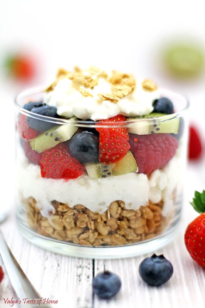 blueberries, Breakfast, Breakfast Cottage Cheese Fruit Granola Parfait Recipe, clean eating, cottage cheese, delicious, fresh fruit, healthy breakfast, healthy eating, kiwis, parfait, raspberries, raw honey, strawberry