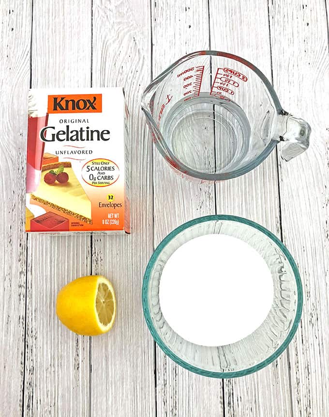 beautiful, cooked glaze, delicious, Easy Glossy Kulich Glaze Recipe (Cooked Method), glossy, Kulich glaze, sugar and gelatin glaze, tasty Easter bread glaze