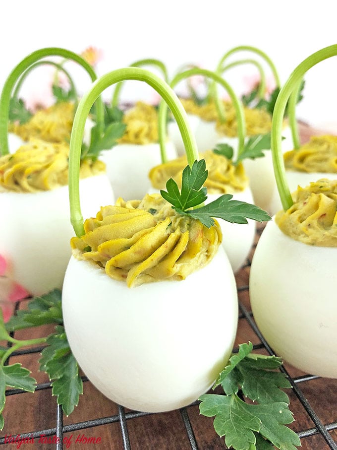 Bacon Avocado Deviled Egg Baskets, delic, delicious, deviled eggs, Easter cooking, Easter holiday, egg baskets, healthy, home eggs, homemade mayonnaise, organic avocado, organic parsley, sea salt