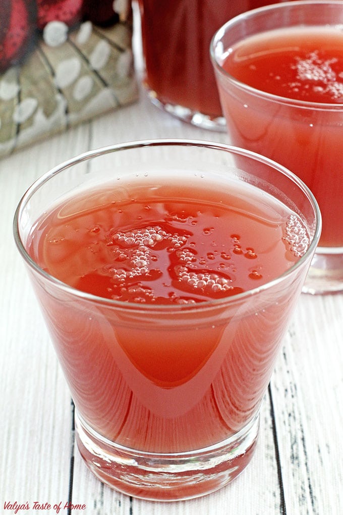 Cherry Kisel Recipe, delicious, fruit beverage, fruit drink, fruit drink recipe, homemade fruit drink, jello drink, kisel, kisil, kissel, organic cherries, organic sugar, pudding drink