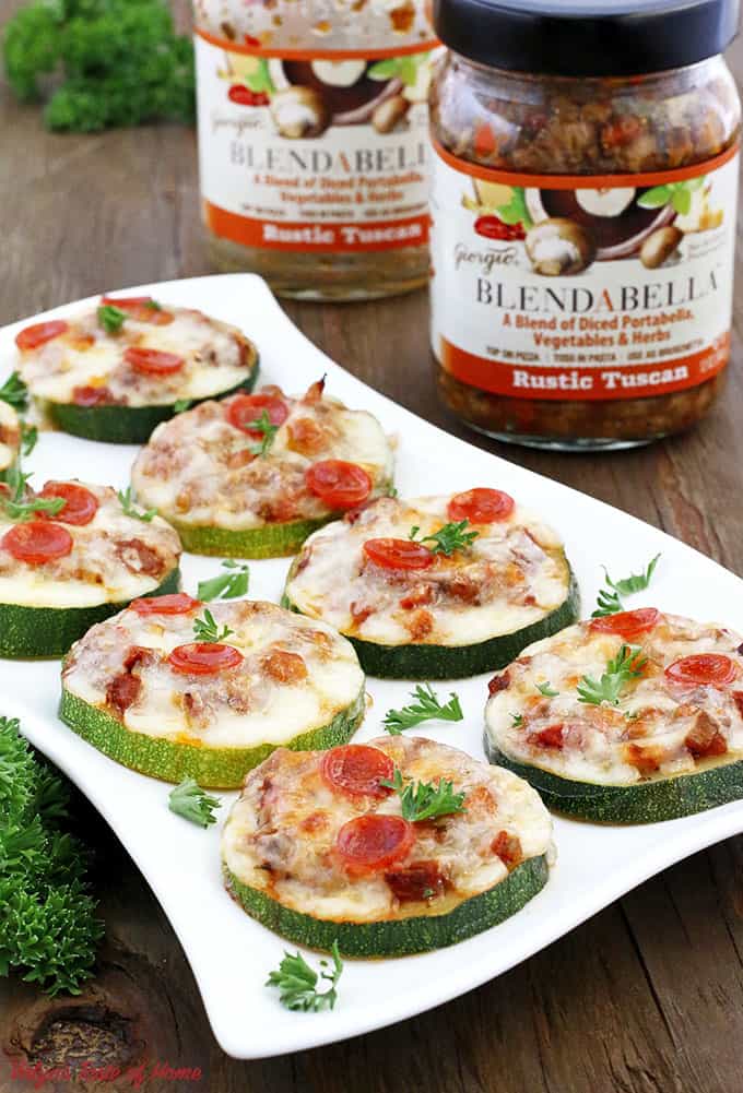 baked zucchini mini pizzas, BLENDABELLA, clean eating, delicious appetizers, easy recipe, flavorful appetizers, gluten-free recipe, healthy appetizers, homegrown zucchini, kid friendly, mushroom vegetable pizza sauce, Portabella mushroom, rustictuscan, zucchini recipe