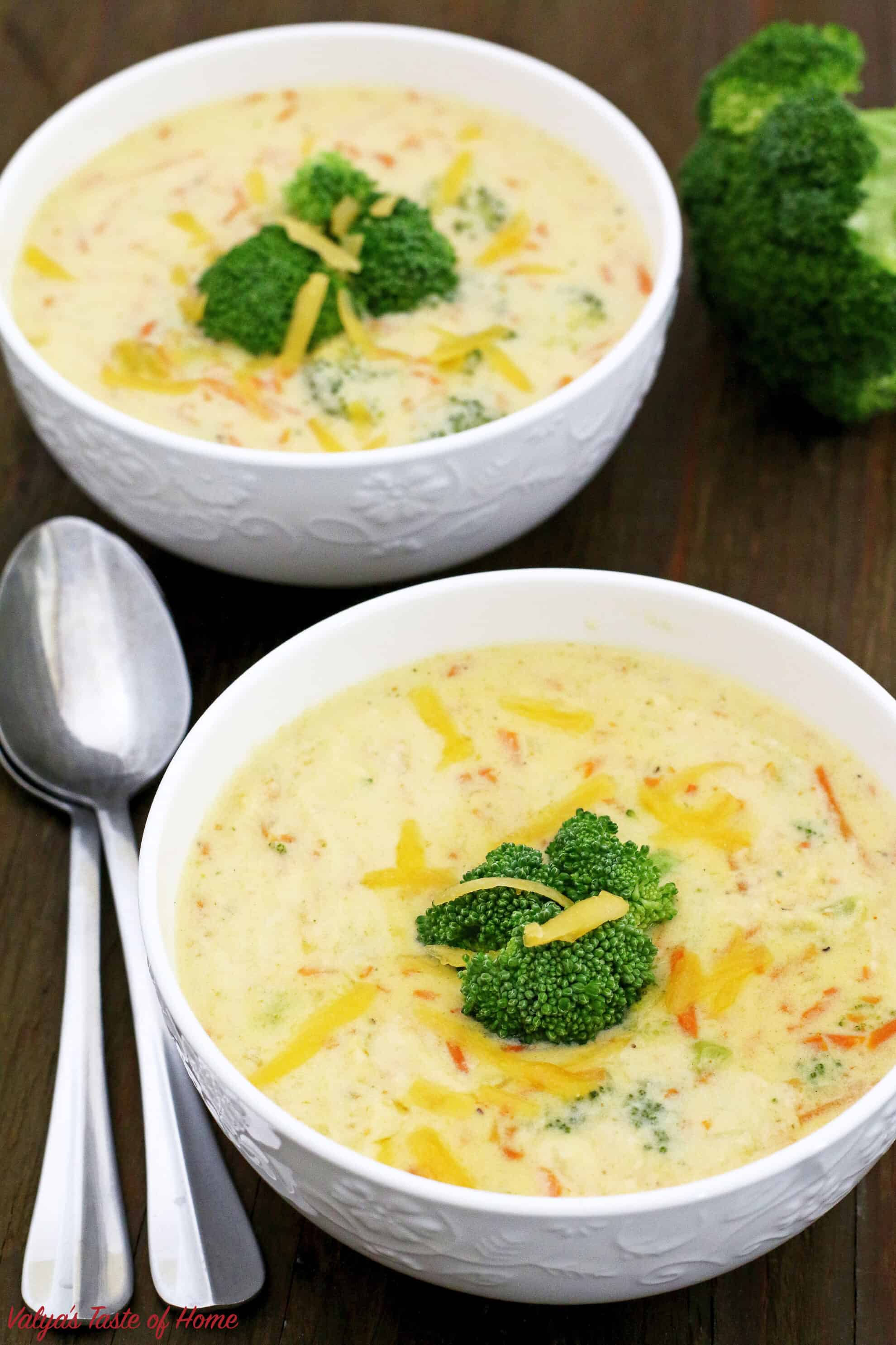What is there not to like about this creamy, full of flavor, loaded with vegetables, and easy to make a delicious bowl of Easy Broccoli and Cheddar Soup (Video Recipe). Literally, this soup can be made under 30 minutes!