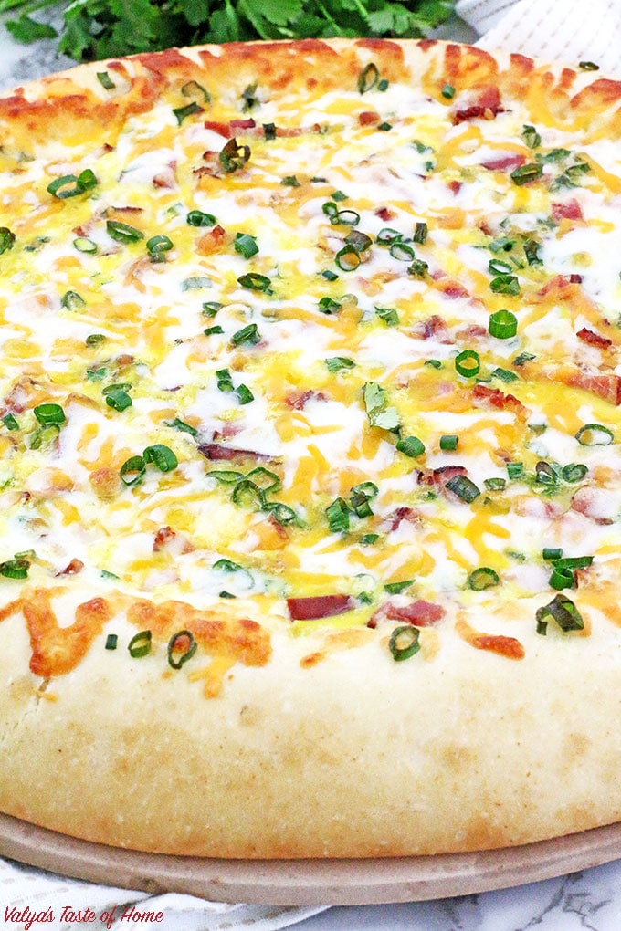 Not much can beat the taste of Bacon, Egg, and Ham Breakfast Pizza Recipe made from scratch for breakfast at my house! Soft homemade pizza dough topped with your favorite breakfast ingredients make it taste so good. Kids will look forward to waking up early knowing what’s on the menu, to enjoy the scrumptious slice of the cheese breakfast pizza.